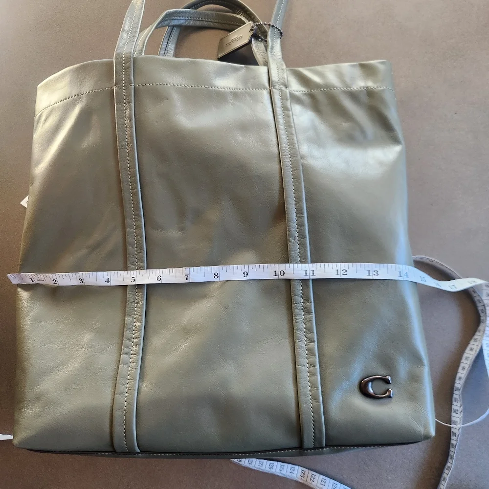 Coach Leather Green Hall Tote Bag 33  NWT $450